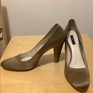 ❗️2/$30❗️NWOT Zara Satin Pumps